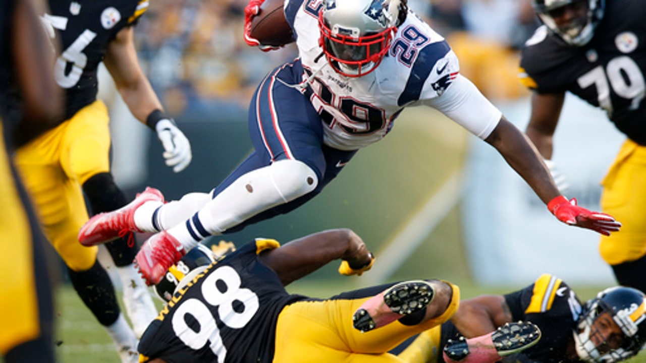 Blount, Patriots pull away from Steelers 27-16
